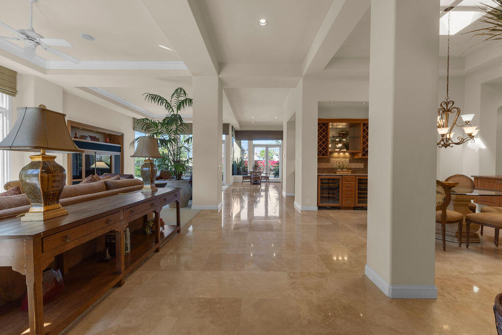 55695 Royal St. George