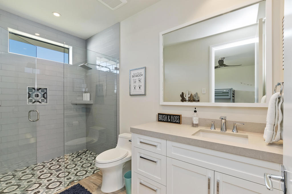 72239 Desert Drive Drive