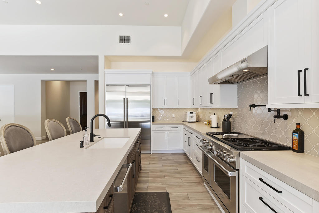 72239 Desert Drive Drive