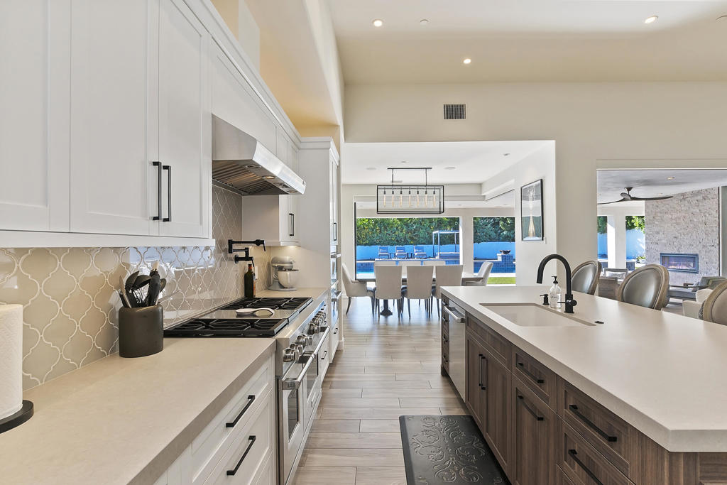 72239 Desert Drive Drive