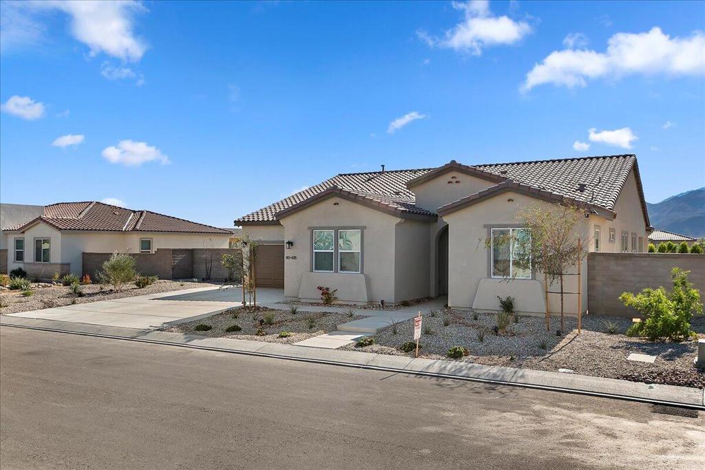 80435 Palatine Crt Court