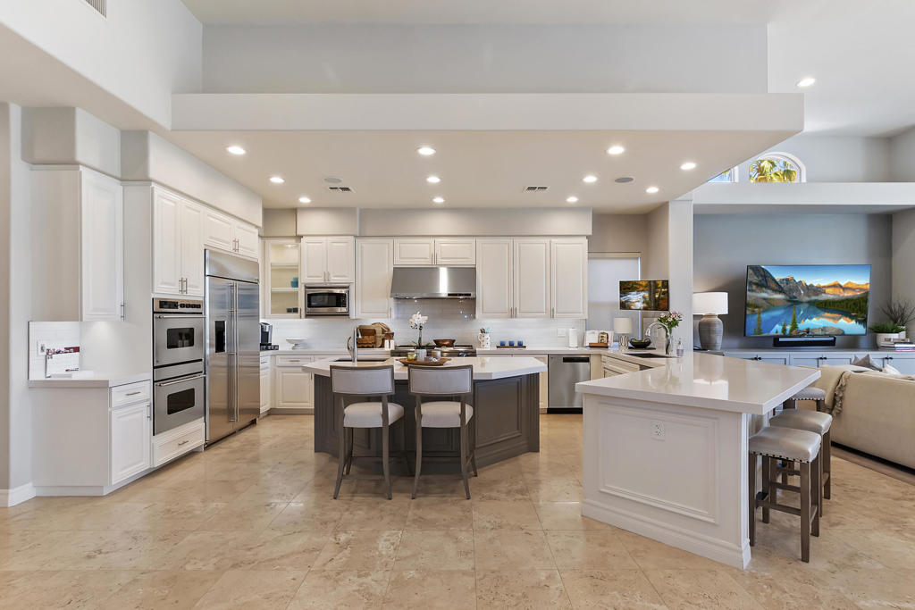 48644 Vista Palomino