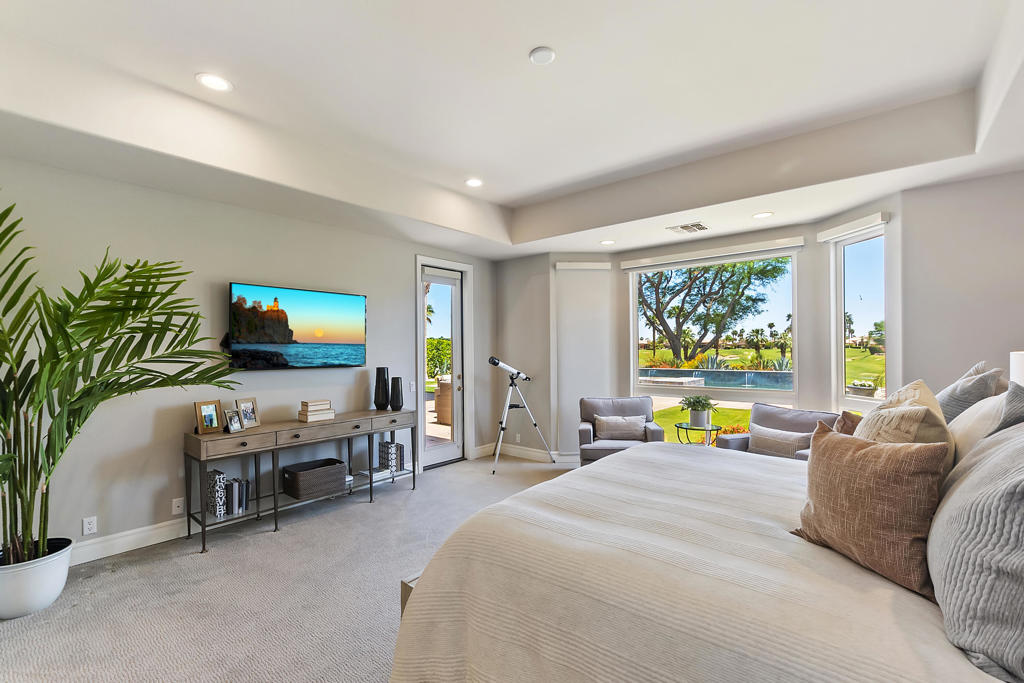 48644 Vista Palomino