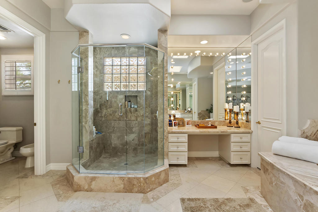 48644 Vista Palomino