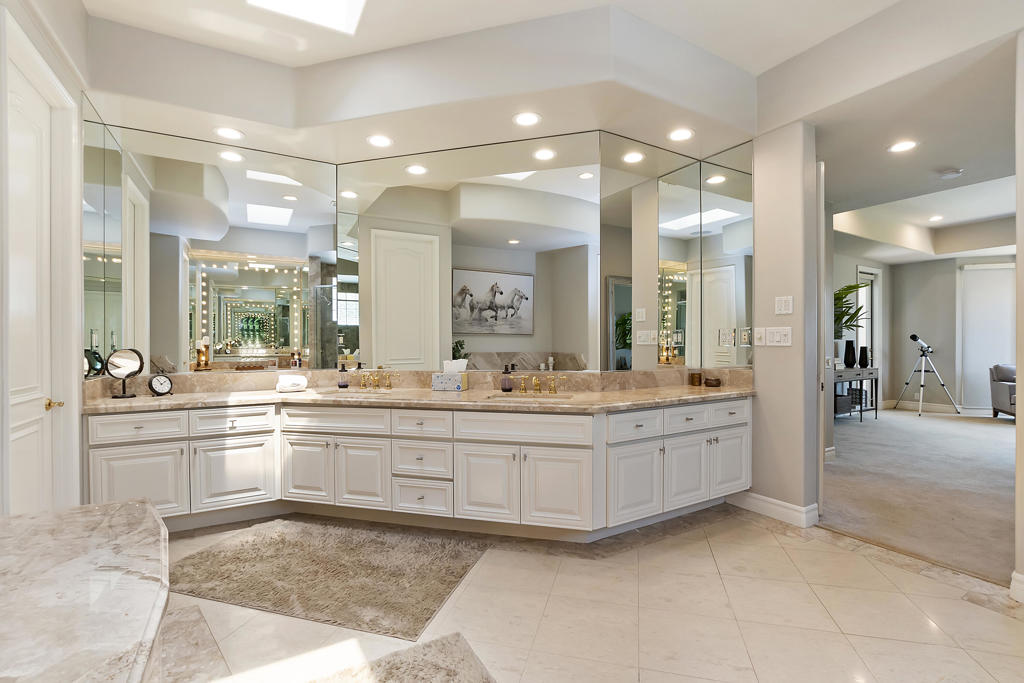 48644 Vista Palomino