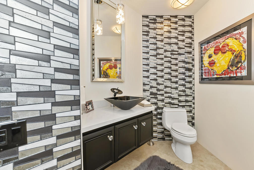 79918 Mission Drive E