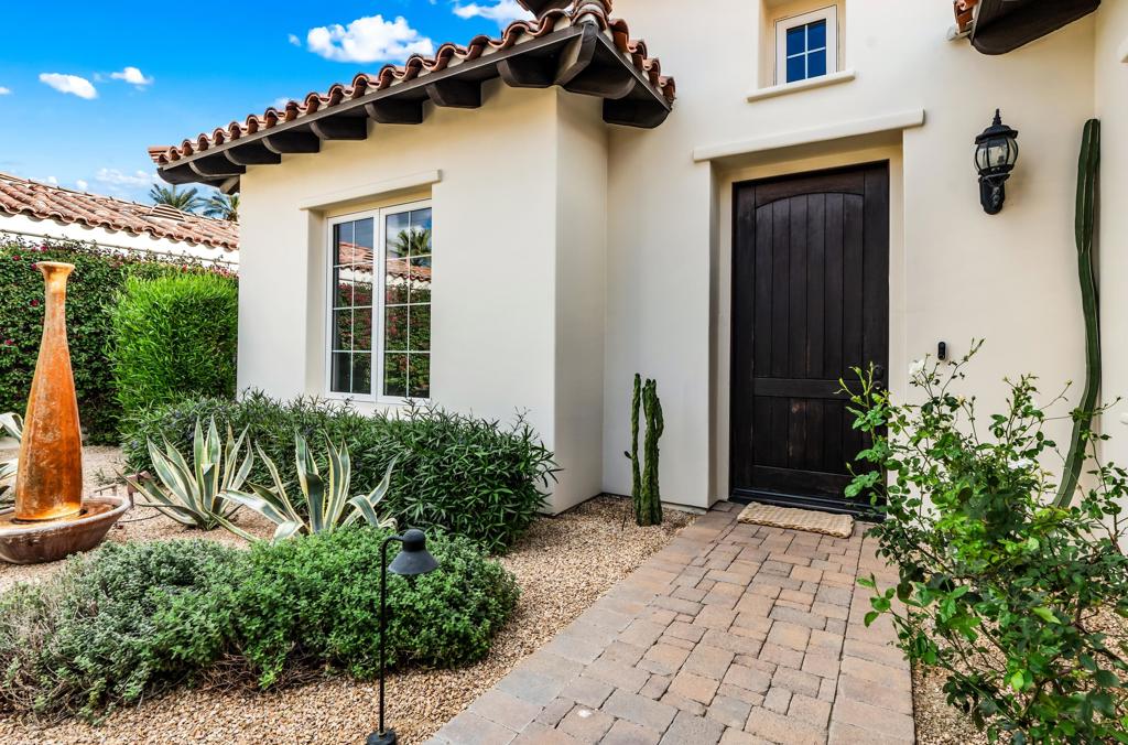 56738 Palms Dr Drive