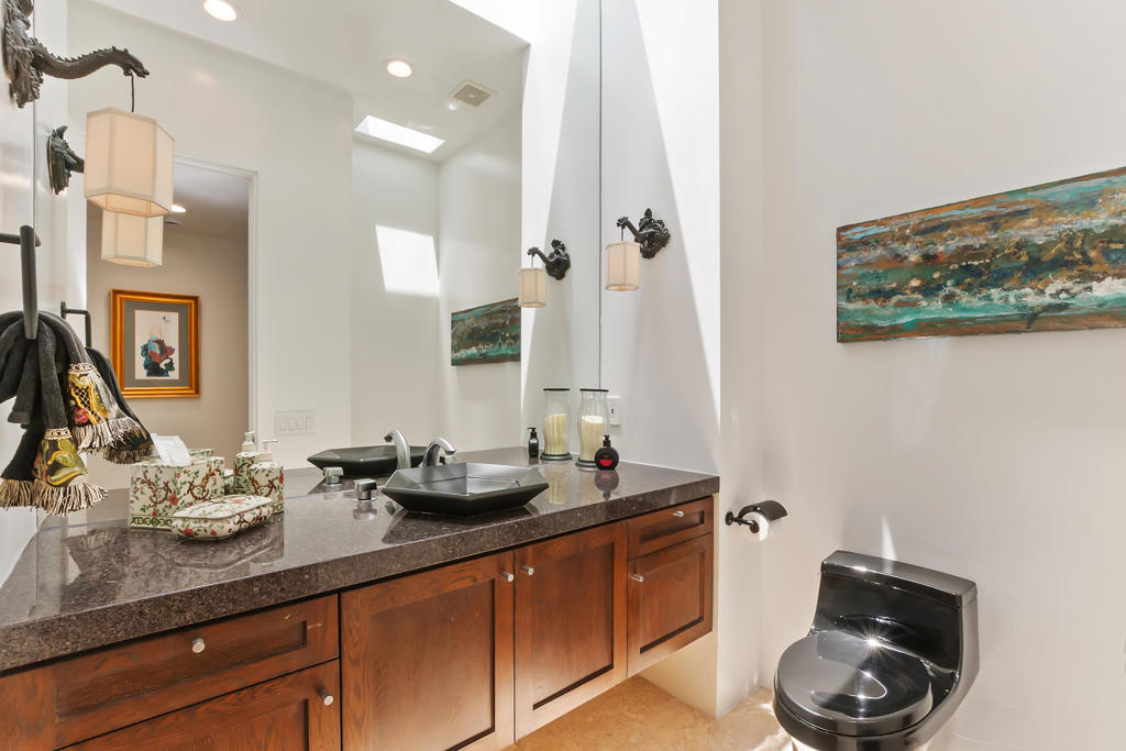 45675 Sugarloaf Mountain Trail