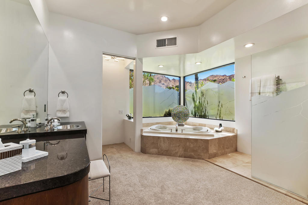 45675 Sugarloaf Mountain Trail