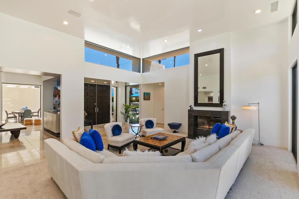 45675 Sugarloaf Mountain Trail