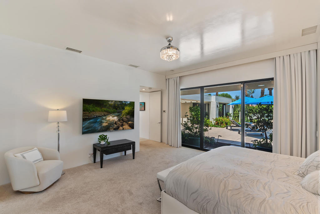 45675 Sugarloaf Mountain Trail