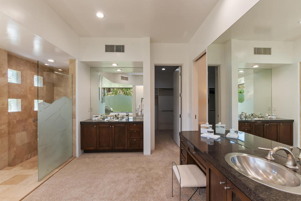 45675 Sugarloaf Mountain Trail