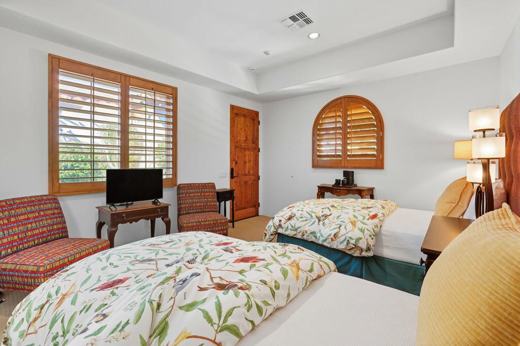 49463 Via Conquistador