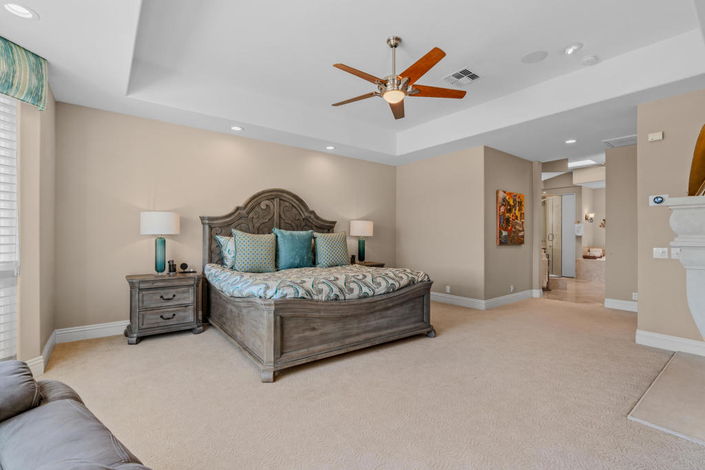 49568 Via Conquistador