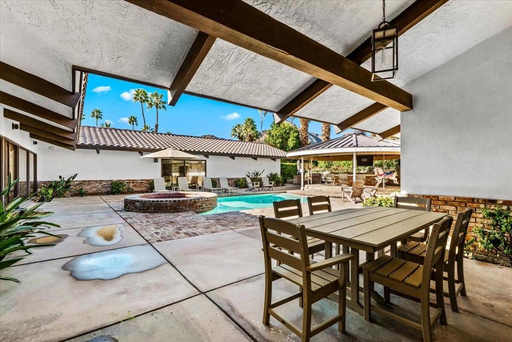 48731 San Vicente Street