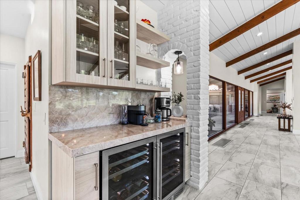 48731 San Vicente Street