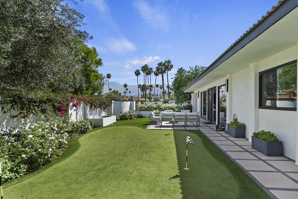 49155 Avenida Fernando