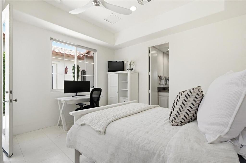 78905 Mission Drive W