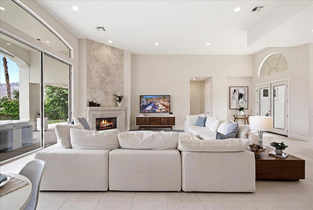78905 Mission Drive W