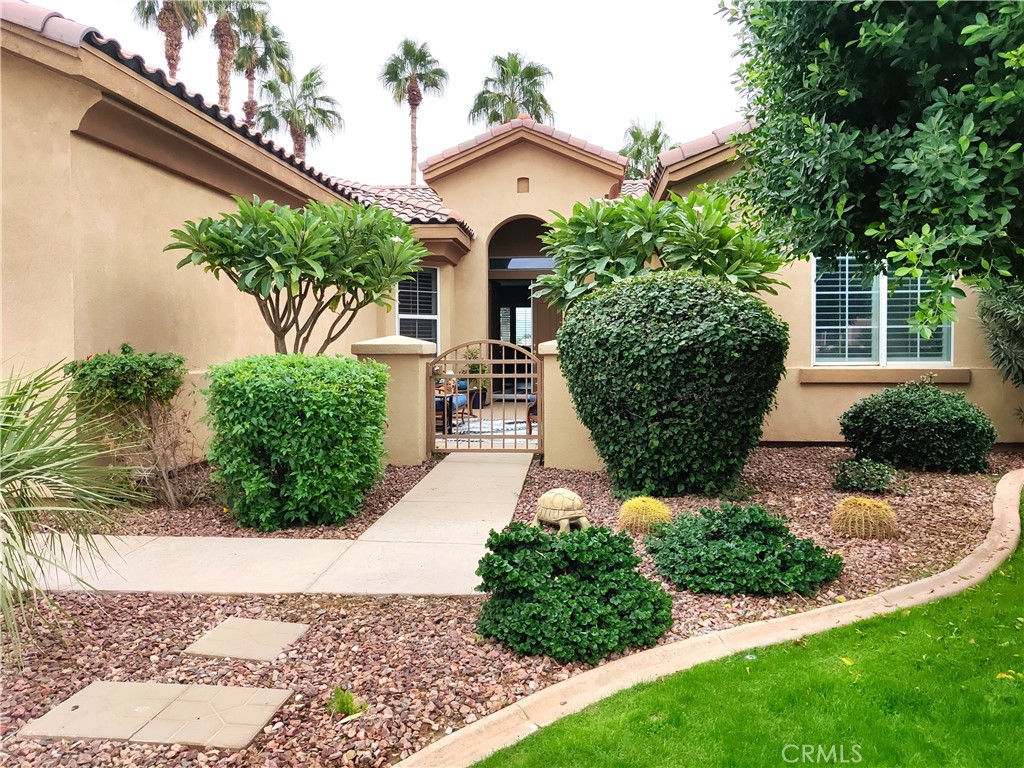 43326 N Heritage Palms Drive