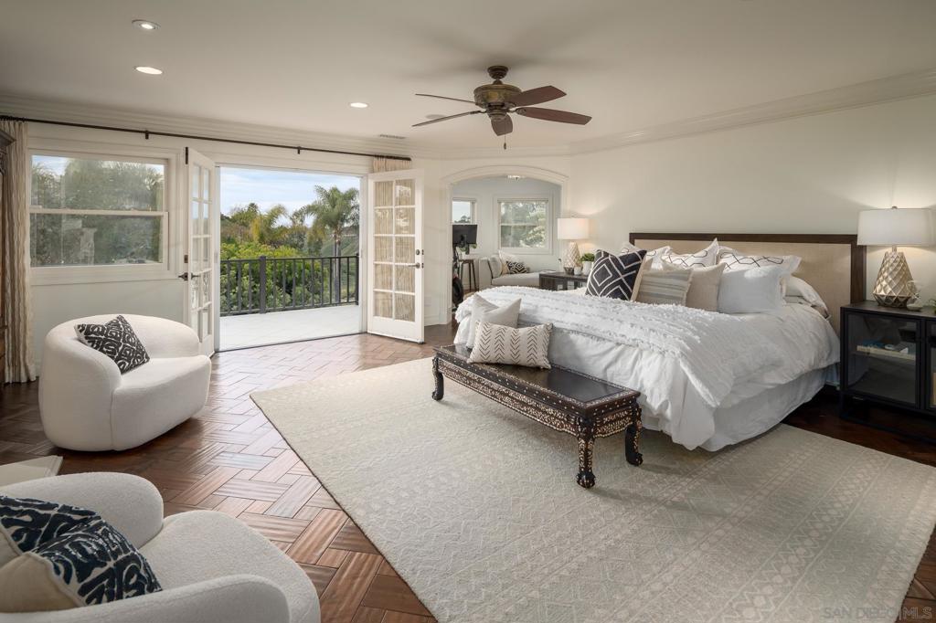 6155 Avenida Cuatro Vientos