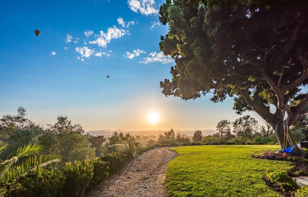 5808 Via de La Cumbre