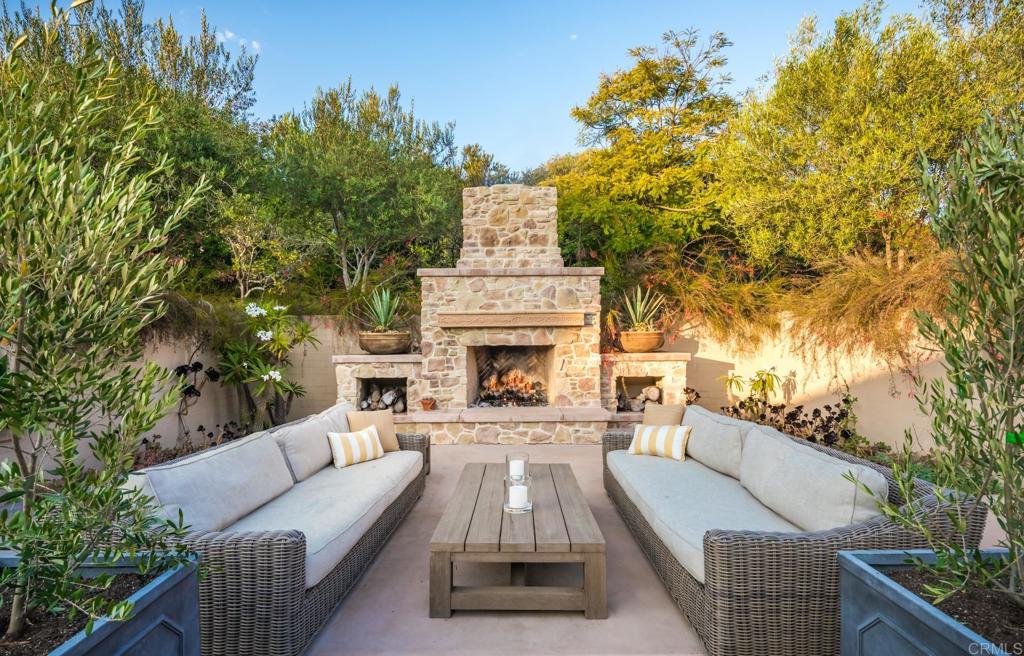 5808 Via de La Cumbre