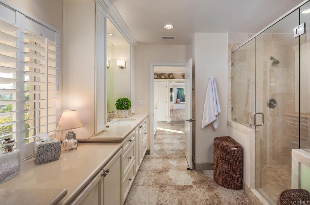 5808 Via de La Cumbre