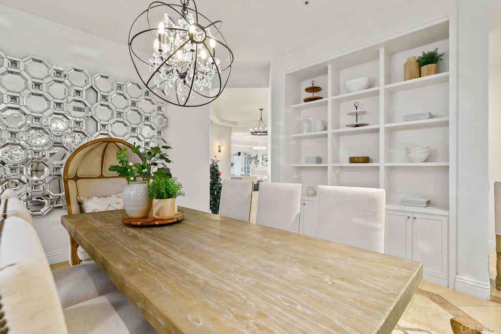 5445 Calzada del Bosque