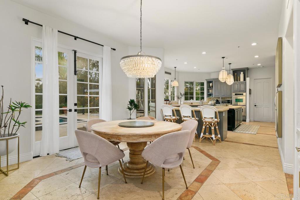 5445 Calzada del Bosque