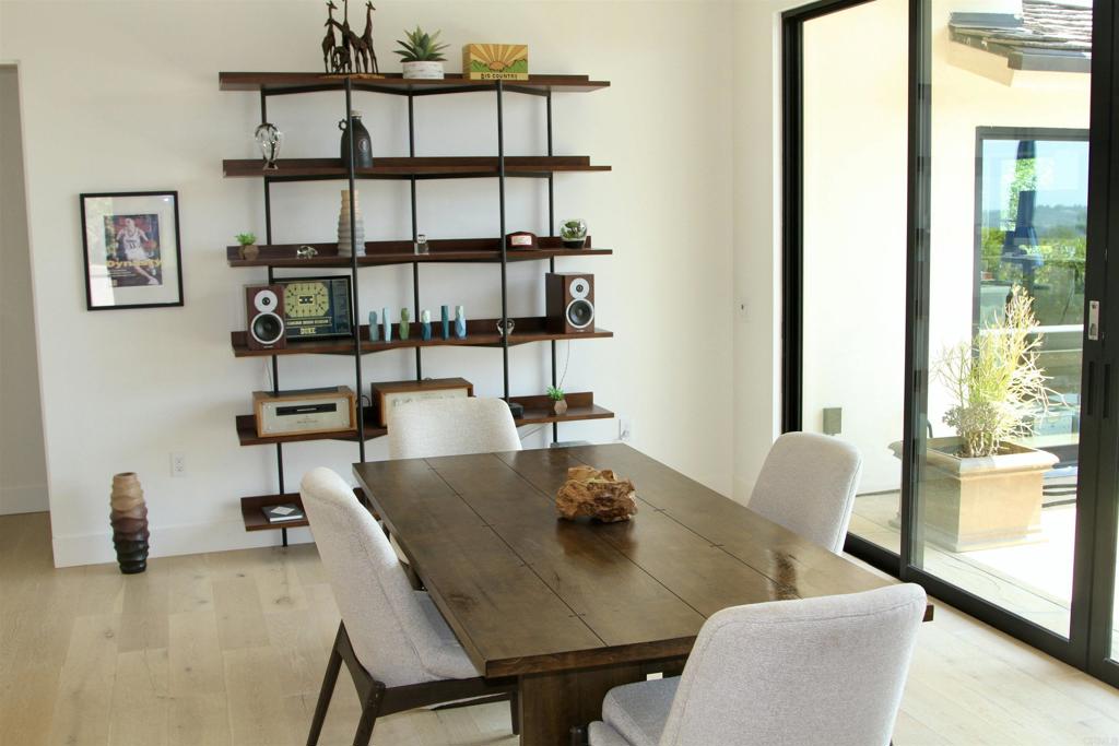 6173 Paseo Arbolado