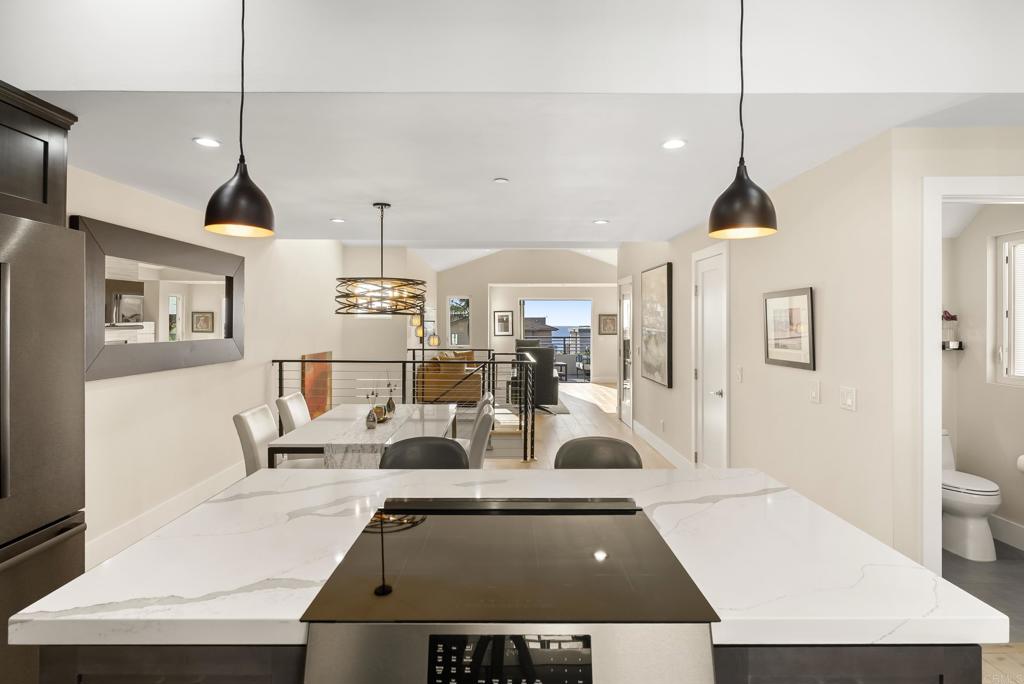 2319 Cambridge