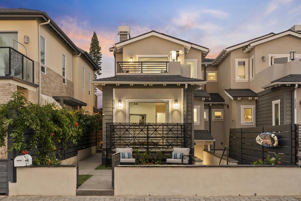 2319 Cambridge