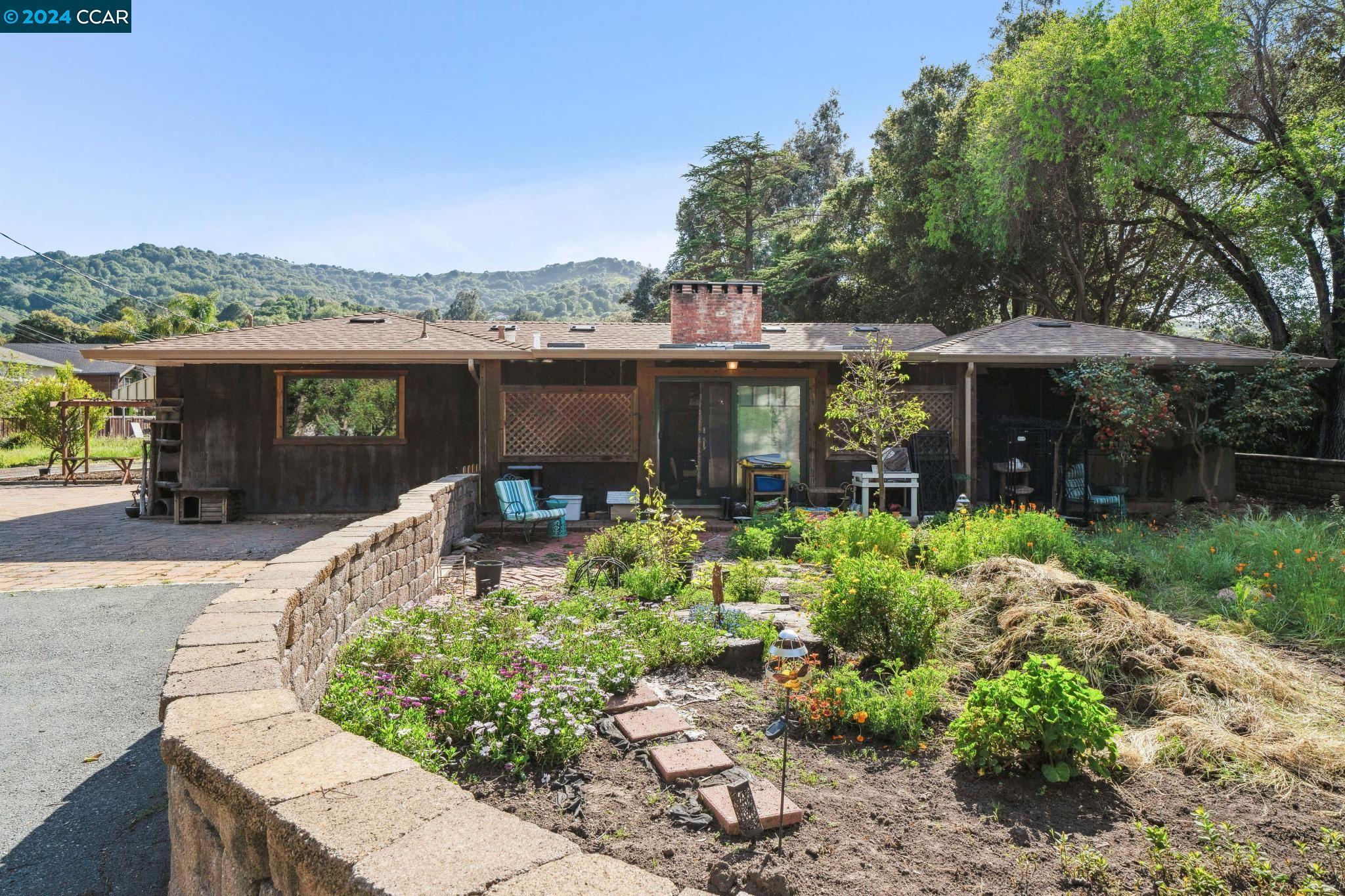 5691 San Pablo Dam Road