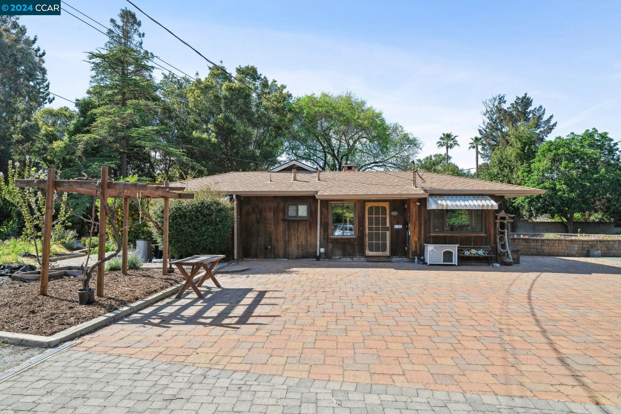 5691 San Pablo Dam Road