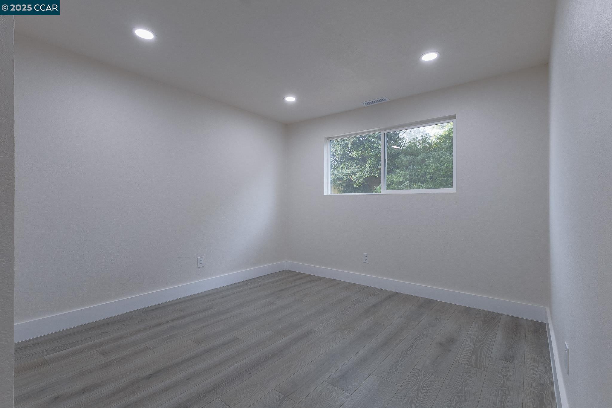 19896 Bear Valley Rd