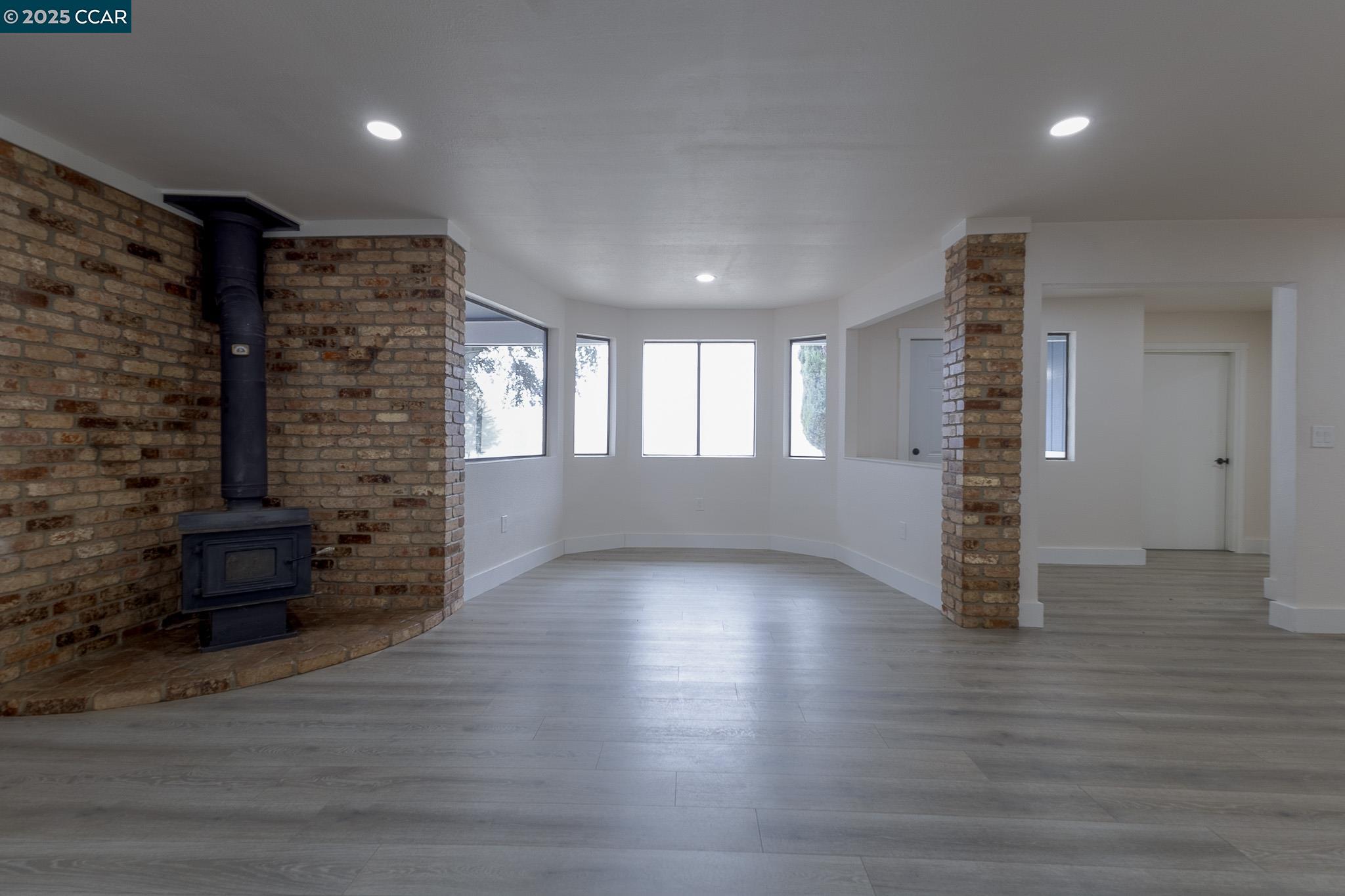 19896 Bear Valley Rd