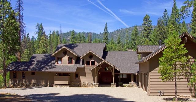 7899 Forest Drive