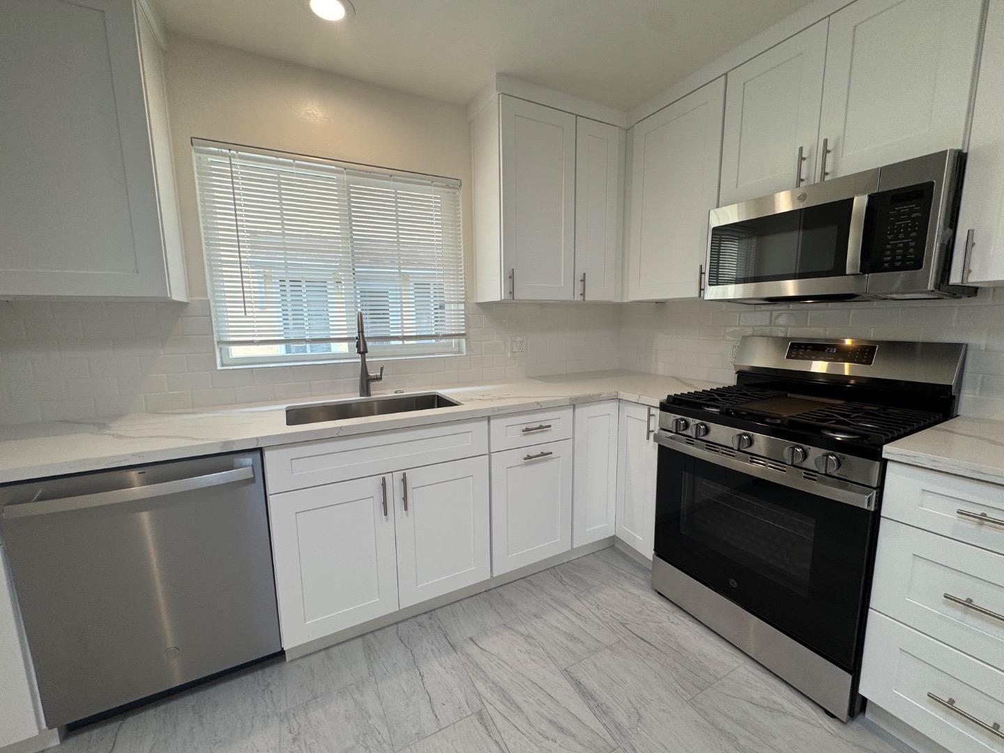 429 Larkin Street # A, Monterey Unit: A