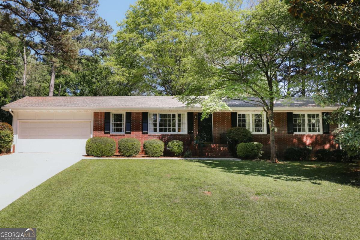 240 Clifton Drive