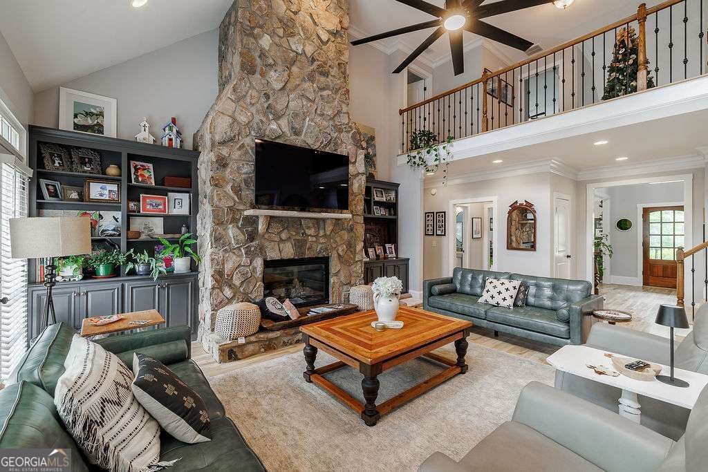 2226 Allens Way