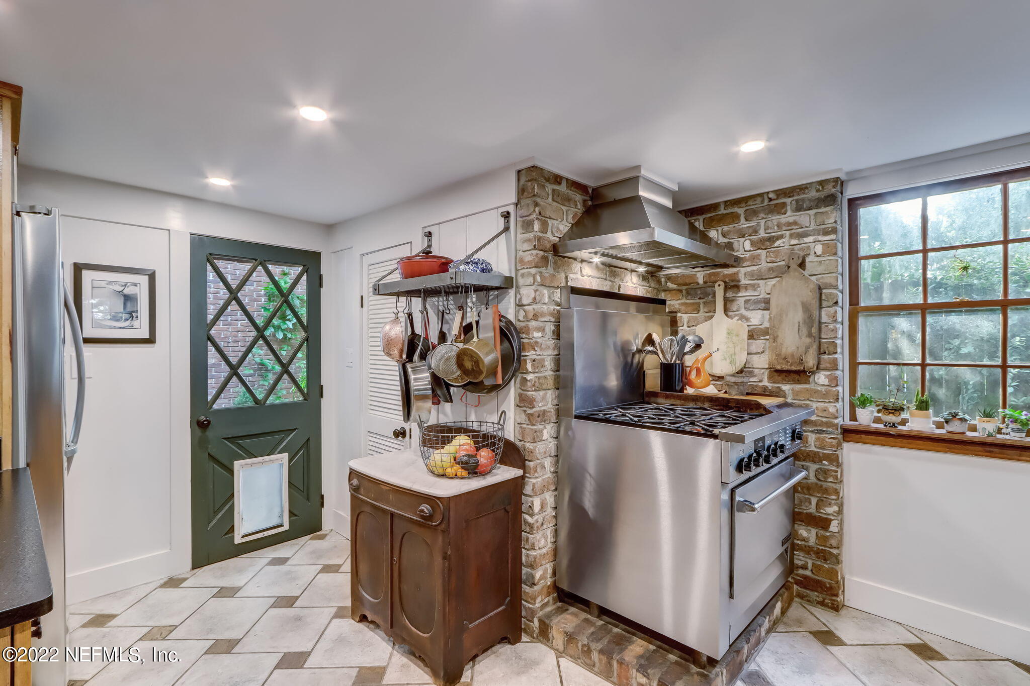 3602 RIVER HALL Drive