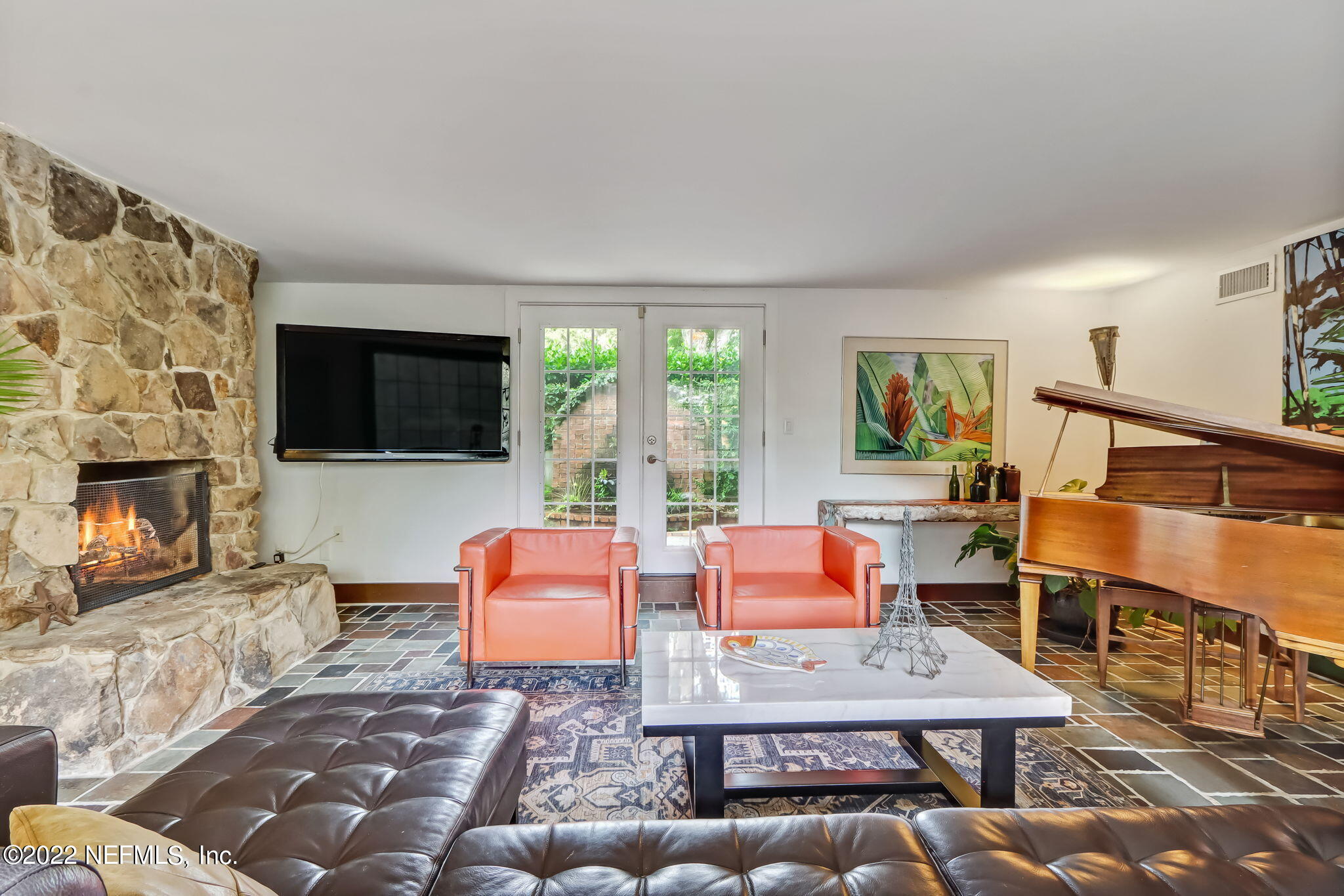 3602 RIVER HALL Drive