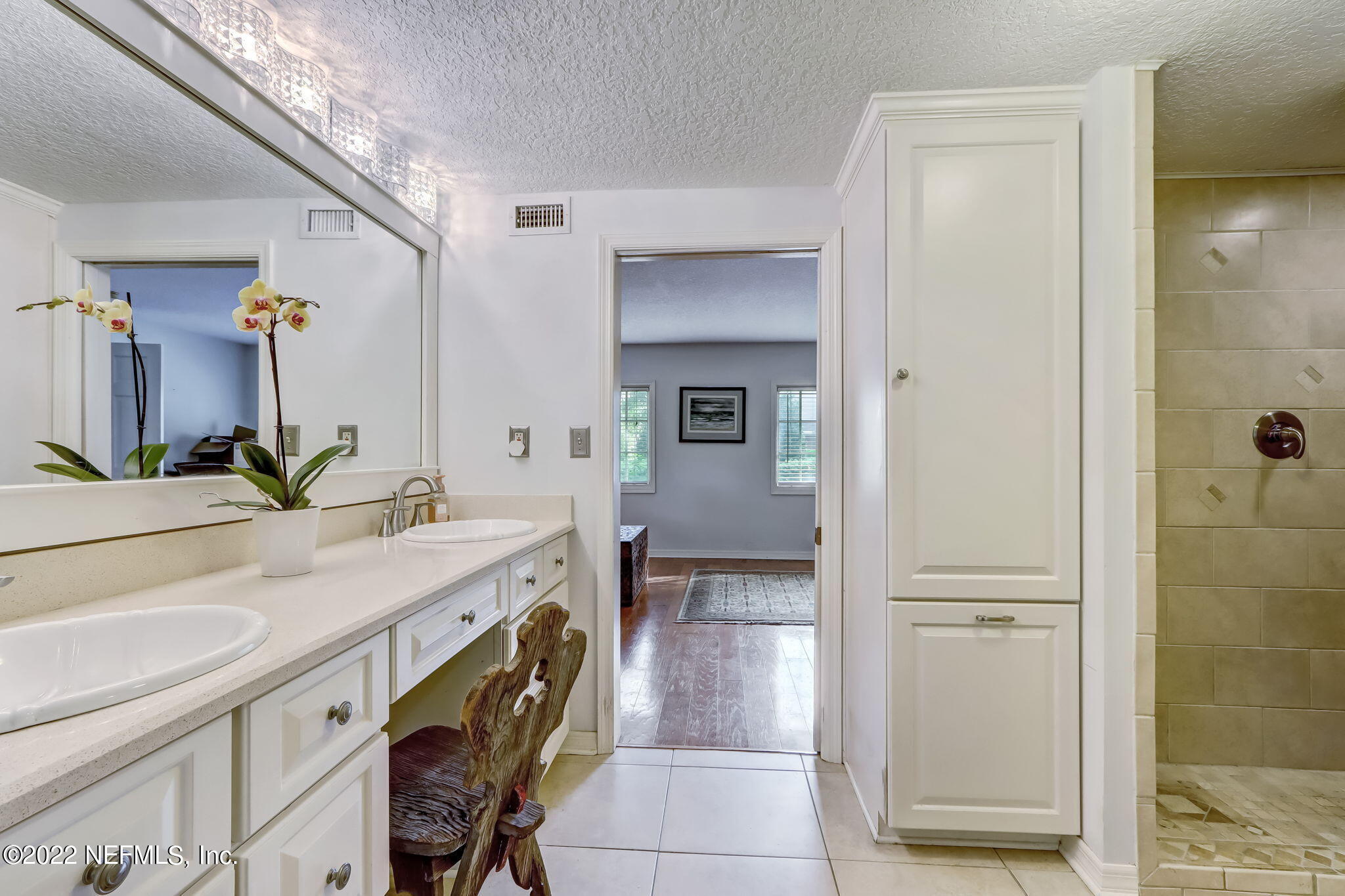 3602 RIVER HALL Drive