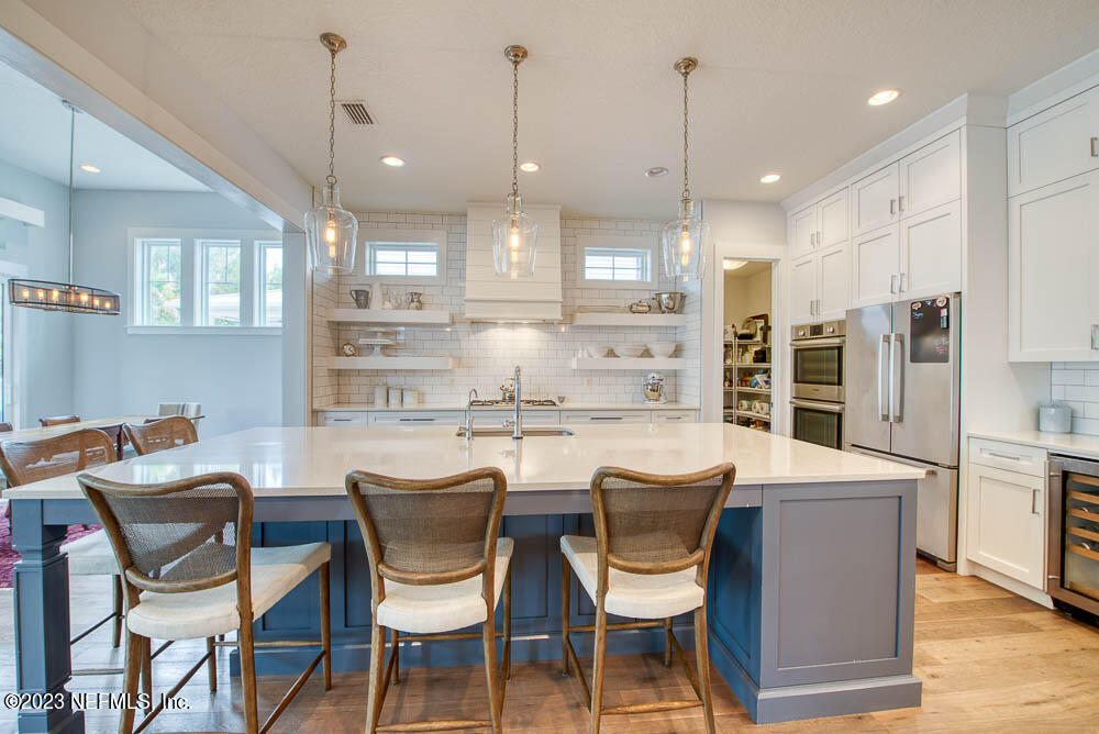 52 LAGOON COURSE Avenue