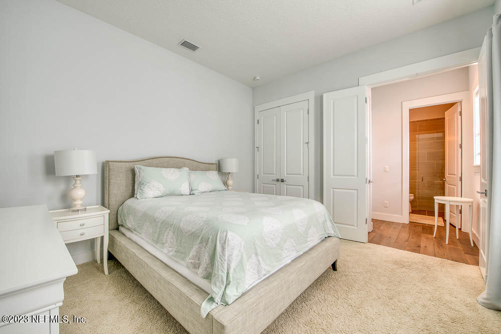 52 LAGOON COURSE Avenue