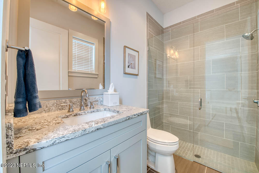 52 LAGOON COURSE Avenue