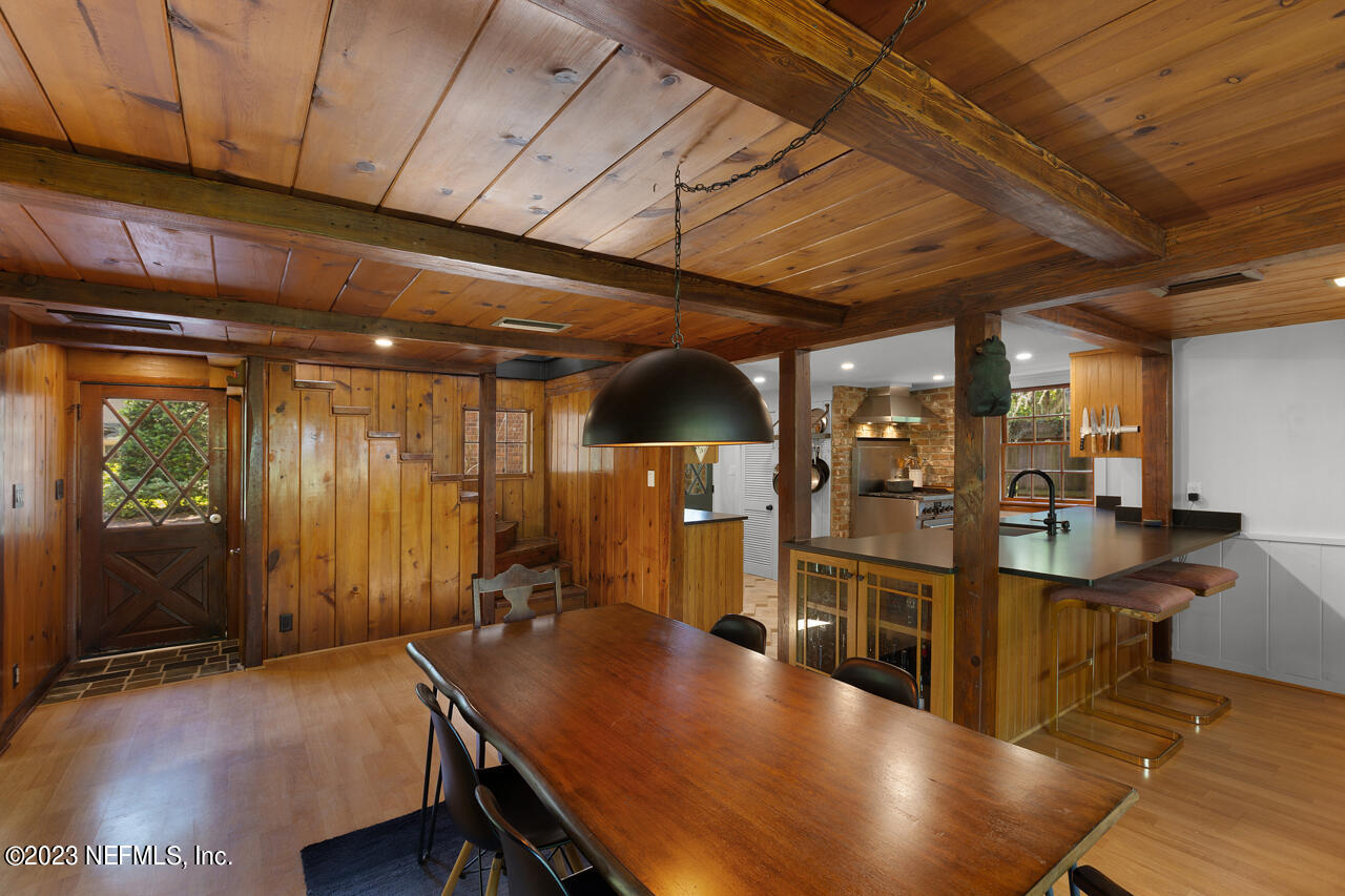 3602 RIVER HALL Drive