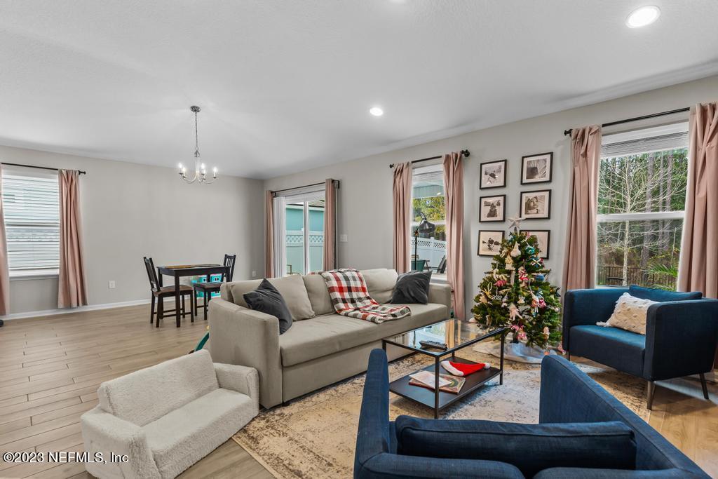 149 CODONA GLEN Drive