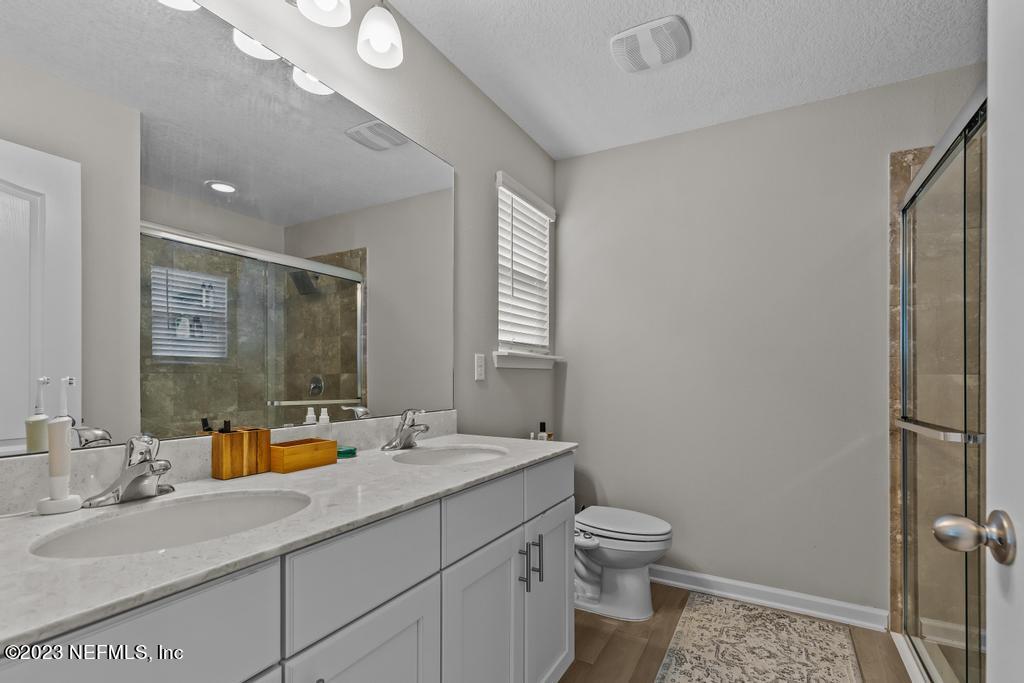 149 CODONA GLEN Drive